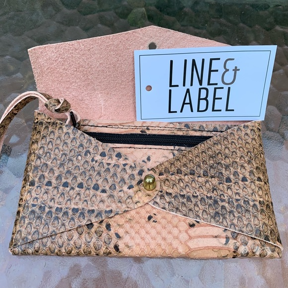 Purse & Wristlet Faux Snakeskin Croc Embossed Leather Line & Label Brooklyn NY - Picture 9 of 16